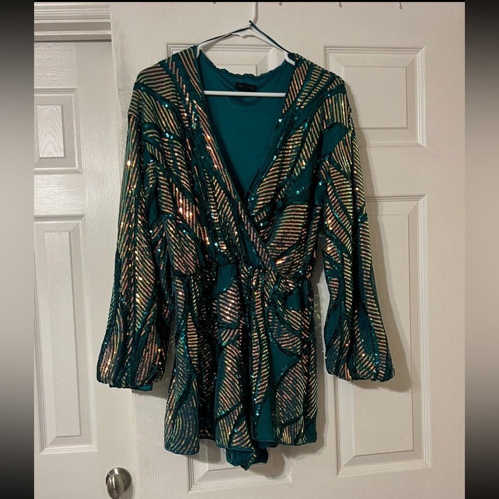 Sequin Leaf Pattern Romper